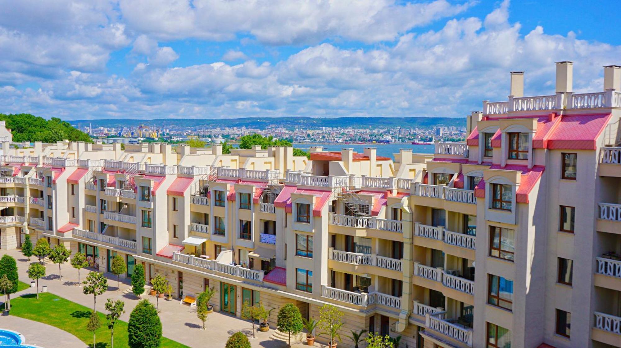 Varna South Apartments on the Beach Exterior photo